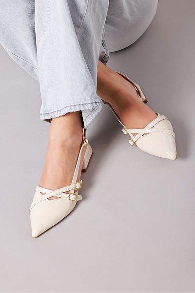 saramary Women's Cream Patent Leather Open Back Mary Jane Daily Pointed Toe Ballerina Buckle Detailed Short Heeled Shoes