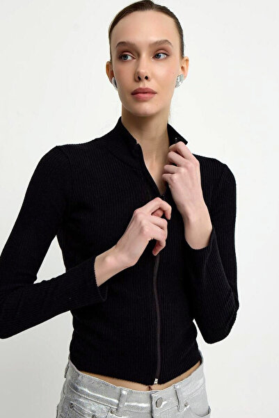 Yeslena Dik Yakalı Fermuarlı Kendinden Fitilli Kaşkorse Fit Dar Kesim Likralı...