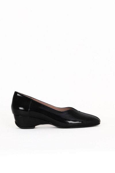Bueno Shoes Black Wrinkled Patent Leather Women's Heeled Shoes 33Wa7316