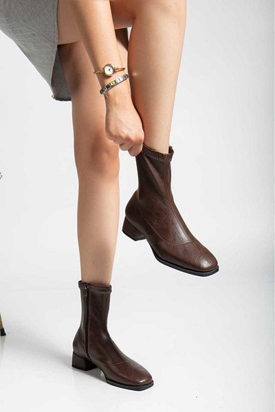 Hanımsoller Frosty Low Heeled Tpu Sole Bitter Brown Blunt Toe Side Zipper Stretch Boots