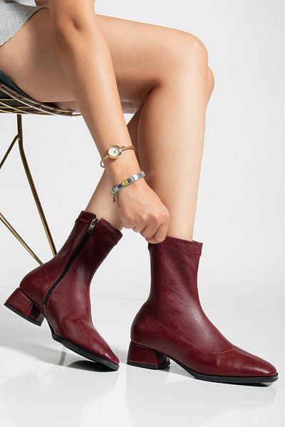 Hanımsoller Frosty Low Heeled Tpu Sole Burgundy Skin Blunt Toe Side Zipper Stretch Boots