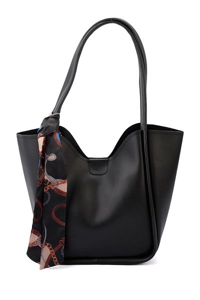 Bambi Black Women's Shoulder Bag C06620430509