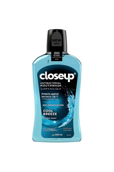 Closeup Cool Breeze Mouthwash 400ML