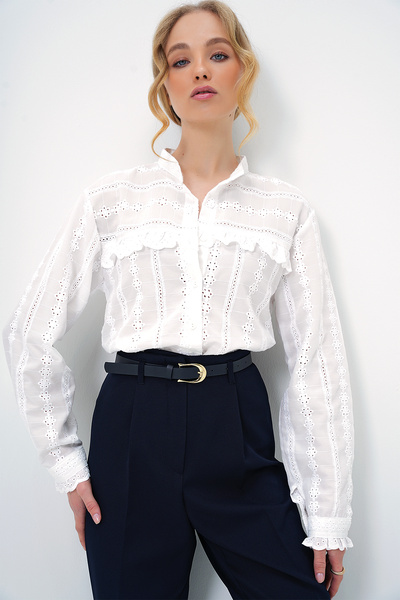 Trend Alaçatı Stili Women's White Judge Collar Robe Fluffy Woven Shirt Alc-X13424-1