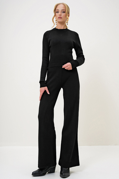 Trend Alaçatı Stili Women's Crew Neck Knitwear Crop Blouse and Palazzo Pants Suit Dark Black Alc-X12995