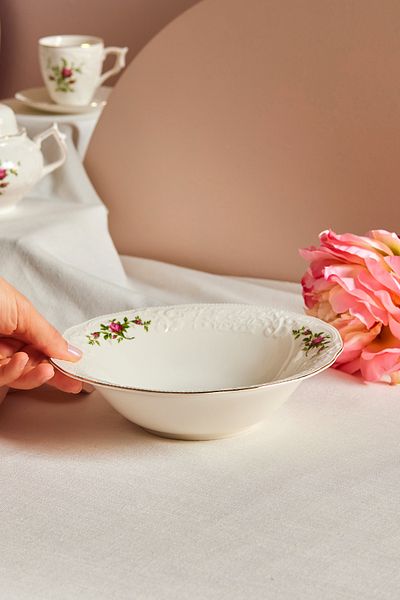 Karaca Vintage Rose Salad Bowl 23 cm Cream