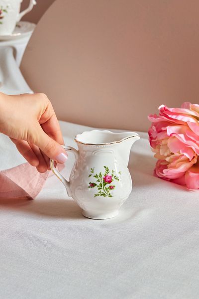 Karaca Vintage rose milk jug 11 cm cream