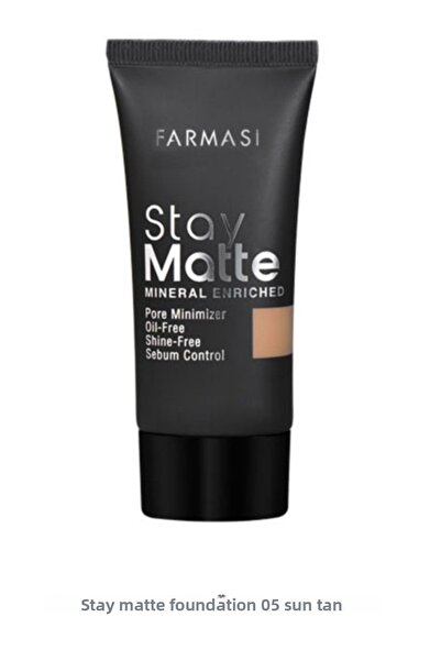 Farmasi كريم أساس ستاي مات