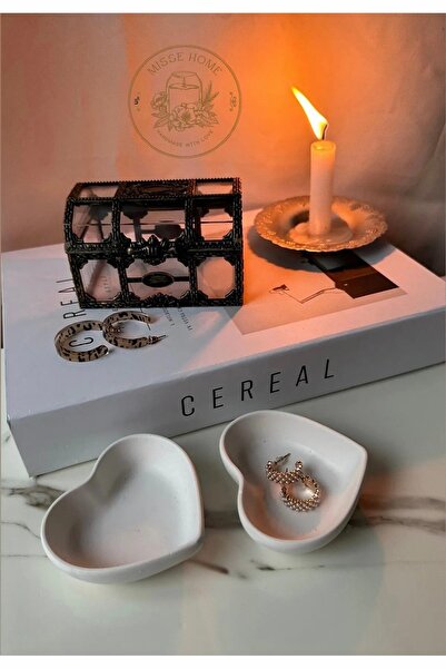 Misse Σετ 2 διακοσμητικών πιάτων με σχήμα καρδιάς