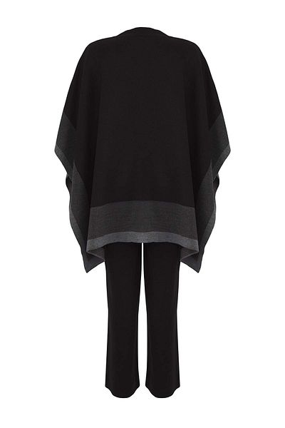 Trendyol Modest Black Color Block Knitwear Poncho Pants Top and Bottom Set Tctaw25Us00018