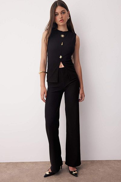 Trendyol Collection Black Ottoman Button Accessories Zero Sleeve Top Regular Pants Knitted Bottom - Top Set Twoaw26Au00083