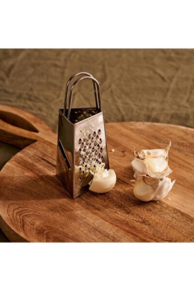 Bella Maison Ronza Garlic Grater Natural (5X5X12 cm)