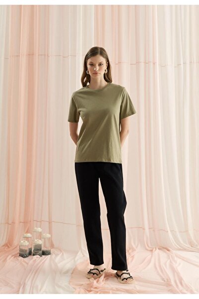 TUBİA Γυναικείο κοντομάνικο μπλουζάκι βασικό