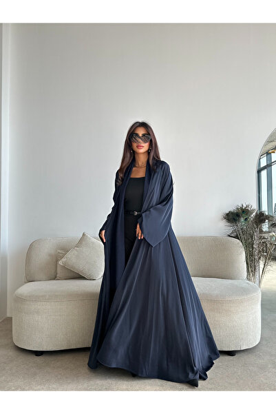 outline Summer abaya with a flared design in cool navy blue silk fabric, with an A-line design and wide sleeves.