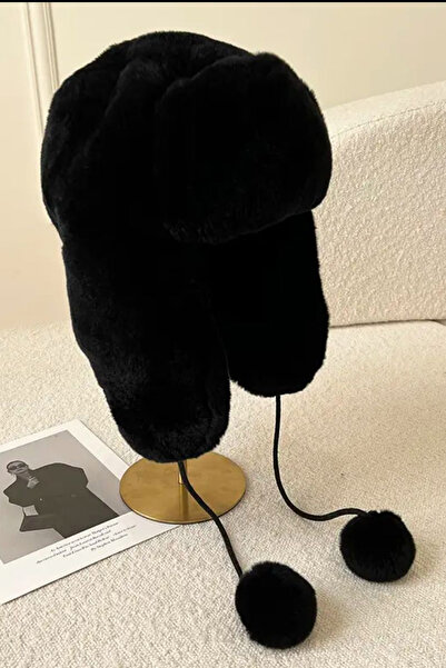 BAHELS Siyah Peluş Kulaklı Ponponlu Bere Şapka