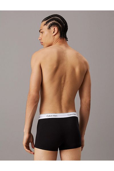 Calvin Klein Férfi márkalogó elasztikus pánttal, fekete boxer mindennapi használatra LV00NB4392 UB1