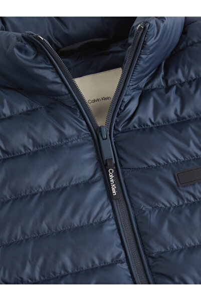 Calvin Klein Men's Lw Quilt Jacket - Comfortable and Stylish Winter Design