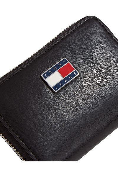 Tommy Hilfiger Tommy Hilfiger Women Black Wallets