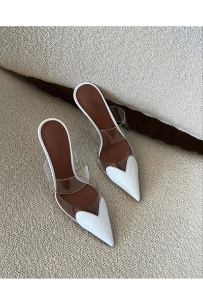 MYVOLANTE Бели прозрачни чехли с токчета и детайли от сърце