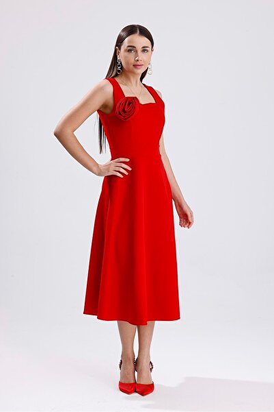 h hera giyim Kare Yaka Gül Detaylı Elbise - Kırmızı