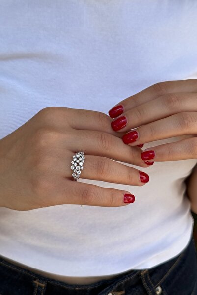 Utku Kuyumculuk 14 Ayar Pırlanta Görünümlü Beyaz Altın Yüzük