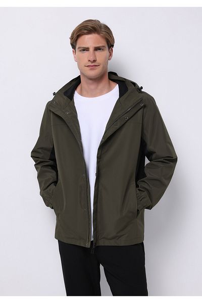 Colin's Regular Fit Men's Green Raincoat