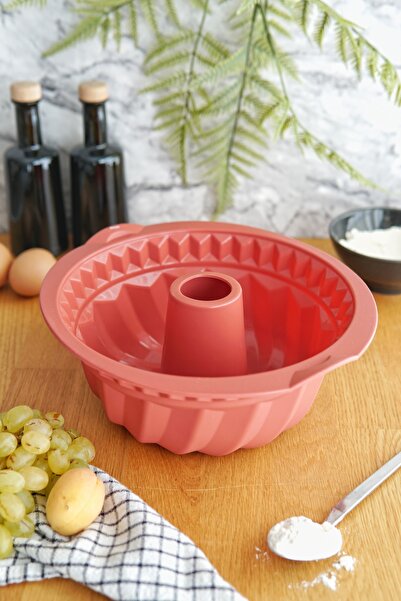 EVLE Crown Model Silicone Cake Mold, Platinum Silicone, Brick Color