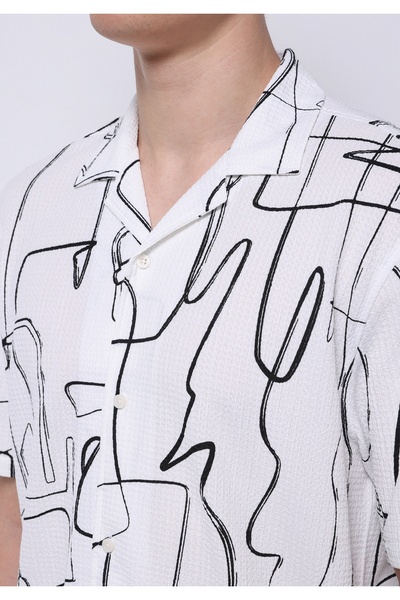 Colin's Regular Fit Shirt Neck Baskılı Erkek Siyah Kısa Kol Gömlek