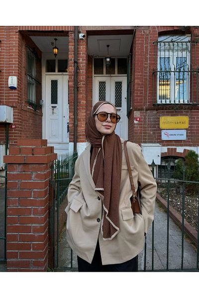 ARMANDA Bihter Koç's Choice Muslin Piping Shawl Brown