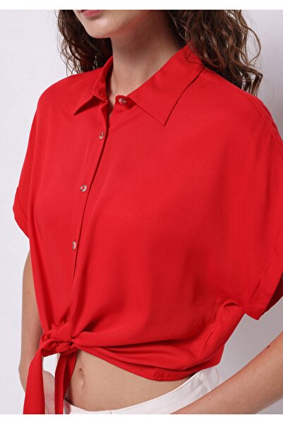Colin's Regular Fit Shirt Neck Düz Kadın Kirmizi Kısa Kol Gömlek