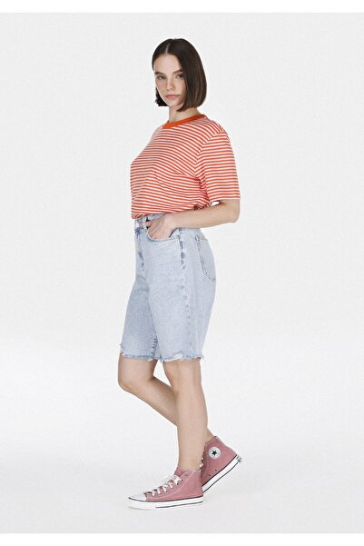 Colin's Regular Fit Yüksel Bel Düz Geniş Paça Kadın Bleach İndigo Denim Jean Şort