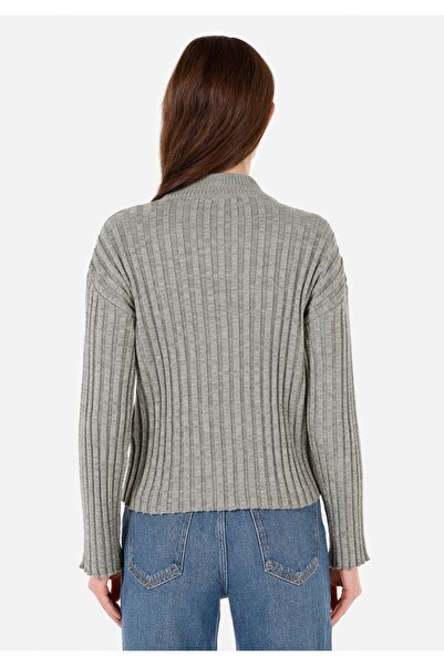 Colin's Regular Fit Yuvarlak Yaka Kadın Yeşil Kazak