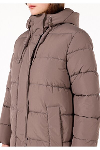 Colin's Regular Fit Kapüşonlu Çıtçıtlı Astarlı Suya Dayanıklı Kadın Kaban