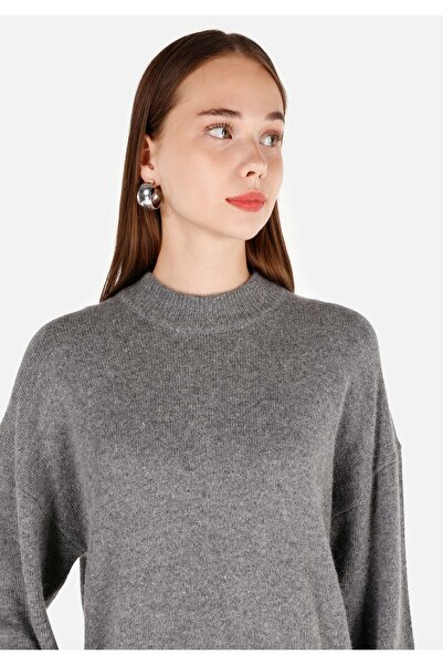 Colin's Pulover gri pentru damă, cu gât rotund, cu croiala normală