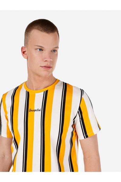 Colin's Men's Yellow T-Shirt - Sleeves