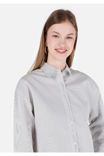 Colin's Normal Kesim Shirt Yaka Çizgili Beyaz Kadın Uzun Kol Gömlek