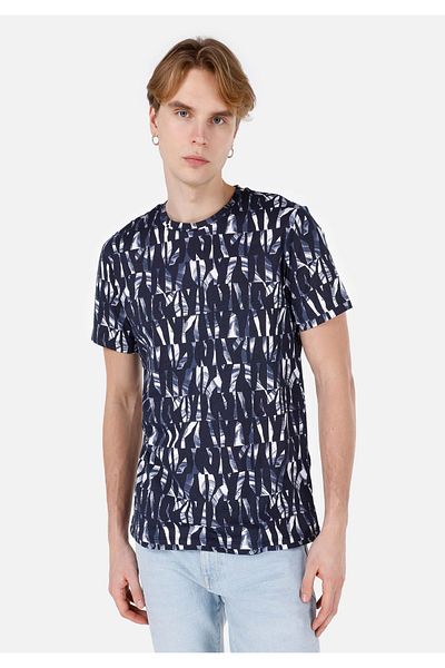 Colin's Men's Navy Blue T-Shirt - Sleeves