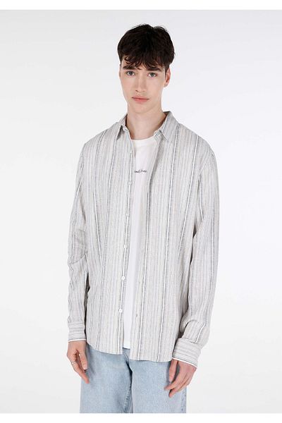 Colin's Ecru Men's Long Sleeve Shirt with Regular Fit Shirt Collar Stripe Pattern