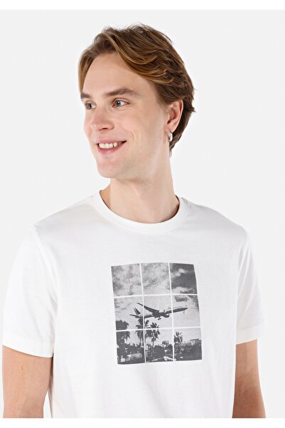 Colin's Regular Fit Crew Neck Printed White Men's Short Sleeve T-Shirt Cl 1067981