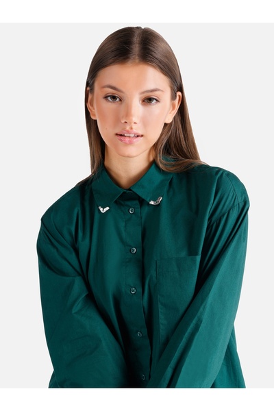 Colin's Зелена дамска риза с дълъг ръкав с обикновена метална яка и детайли