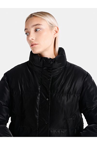 Colin's Μαύρο φουσκωτό γυναικείο παλτό κανονικής εφαρμογής