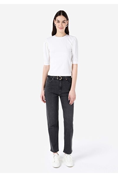 Colin's Γυναικείο κοντομάνικο μπλουζάκι με κανονική εφαρμογή με στρογγυλή λαιμόκοψη