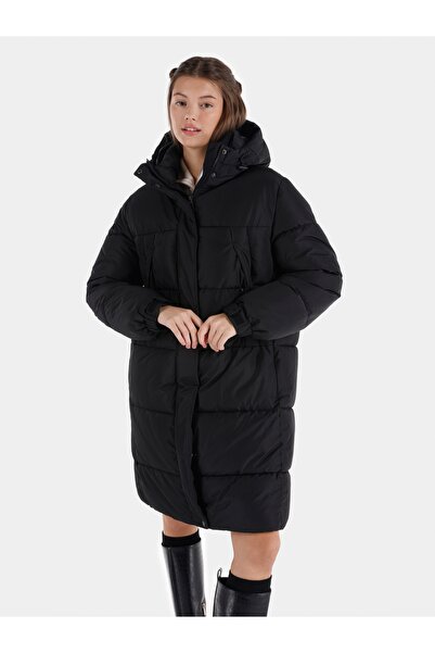 Colin's Regular Fit Kapüşonlu Fermuarlı Astarlı Kadın Siyah Kaban