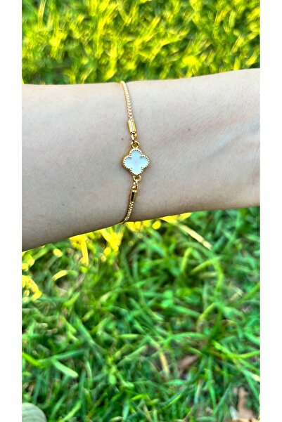 BIJUTERI سوار قابل للتعديل مع شكل برسيم أبيض وسلسلة