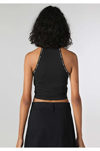 Colin's Slim Fit Women's Black Undershirt