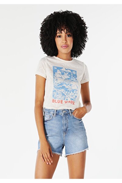 Colin's Regular Fit Yuvarlak Yaka Kadın Beyaz Kısa Kol Tişört