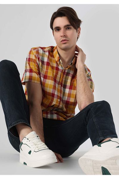 Colin's Regular Fit Shirt Neck Plaid Men's Multicolored Short Sleeve Shirt