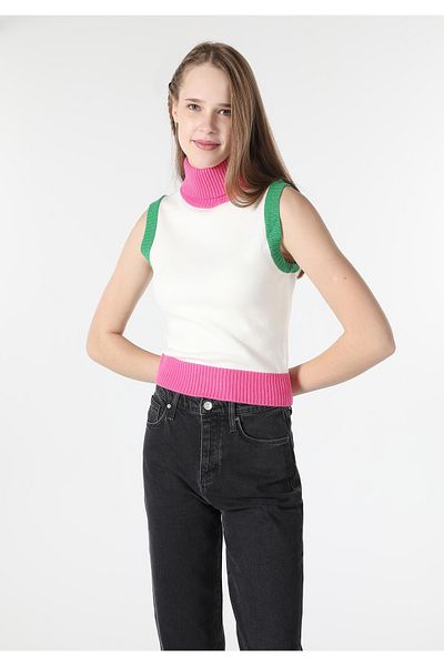 Colin's Slim Fit Turtleneck Women's Multicolor Sweater
