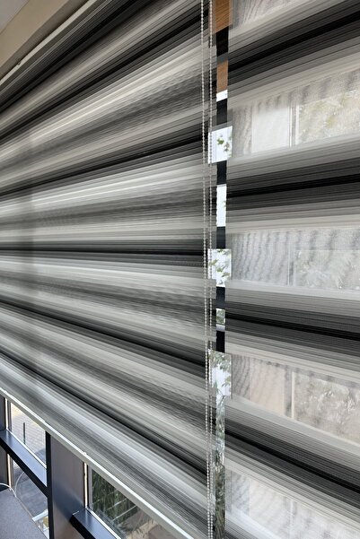 DecoViva Zebra Stor Perde 4000 Geniş Pliseli Siyah Gri Beyaz Geçişli Ev Ofis Mutfak Çocuk Odası Salon Perdesi