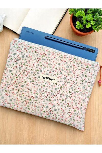 Ayza Stüdyo Pink Crispy Floral Tablet Bag, 10-12 Inch Compatible Fluffy iPad Bag